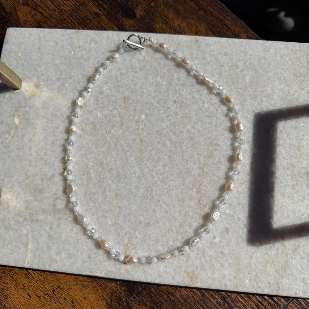 Genuine Freshwater Pearl & Swarovski Crystal Necklace - Picture 3 of 7